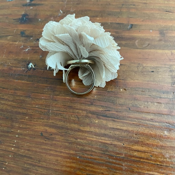 Fabric Petal Ring - Picture 3 of 3